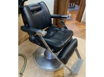 Mad Man Salon Chair