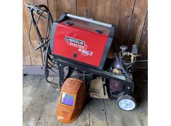 Lincoln Power Mig 140T Electric Welder With Cart