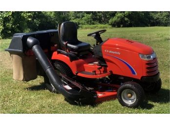 Simplicity Prestige Ride On Mower With Triple Bagger