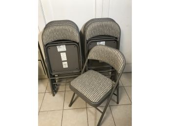 8pc Quality Folding Chairs With Upholstered Cushioned Seats