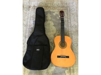 Lauren Model LA100C 6 String Classical Acoustic Guitar With Case