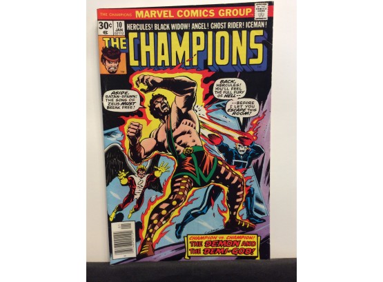 1977 Marvel Comics The Champions #10 - Y