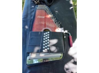Auto Harp With Carrying Case