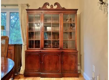 Lammerts Vintage China Cabinet With Fretwork