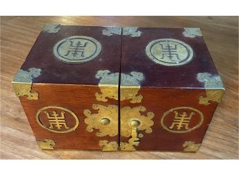 Chinese Fitted Box