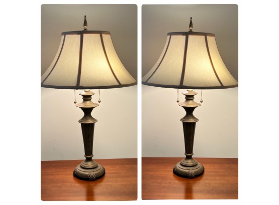 Pair Of Traditional Style Table Lamps