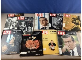 Lot 0f 9 Vintage Life Magazines  (1968)