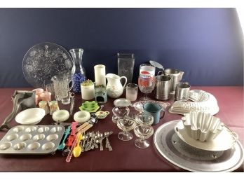 Mixed Lot Of Kitchen Items
