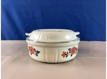 Halls Poppy Seed Pattern Covered Casserole Dish