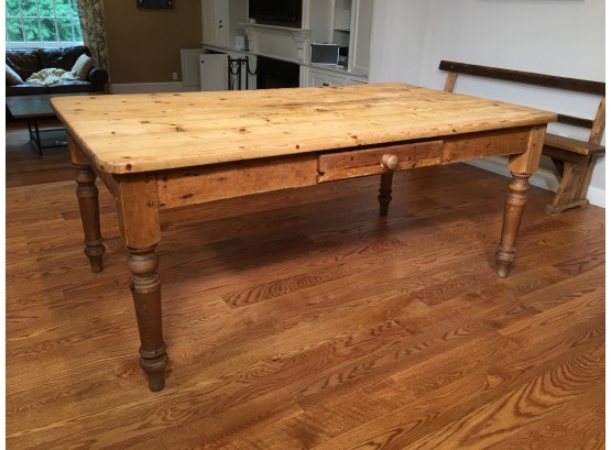 Fantastic English Style Scrubbed Pine Farm Table With One Drawer - Turned Legs - Great Table - GREAT PATINA !