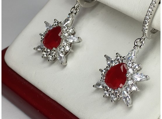 Stunning 925 / Sterling Silver Earrings With & Lovely Garnets Encircled With White Zircons - Expensive Look !