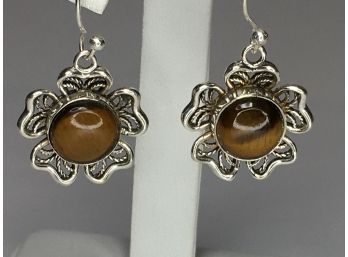 Lovely Sterling Silver / 925 Earrings With High Polished Tiger Eye - Very Pretty - Brand New Never Worn