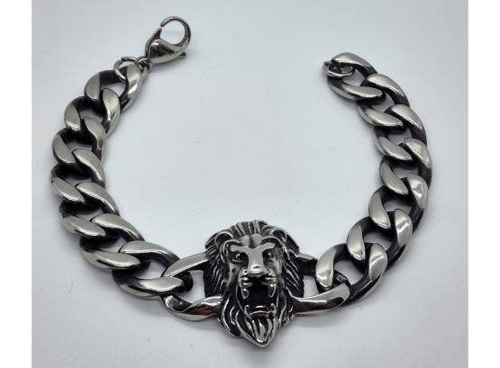 Nice Wide Stainless Steel Lion Head Bracelet