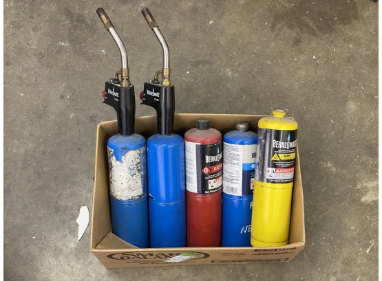 Box Lot: Bernzomatic Torches & Fuel Cans