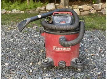 9-Gallon/4HP Wet-Dry Vac By Craftsman