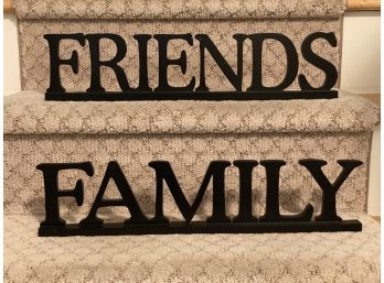 Contemporary Friends & Family Signs