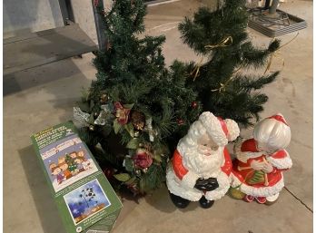 3 Christmas Trees, Wreath, Santa And Mrs.