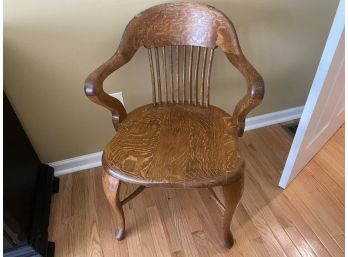 Gorgeous Antique Oak Chair