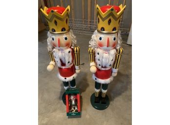 Large  42' Nutcrackers And More