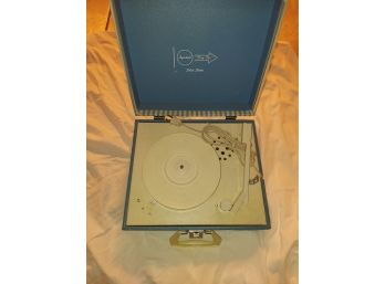 Fantastic 1960s Imperial Paty-Time Solid State Portable Record Player In Working Order