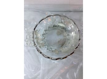 Silver City Round Scalloped Clear Glass Bowl With Sterling Silver Overlay
