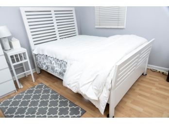 White Modern Bed