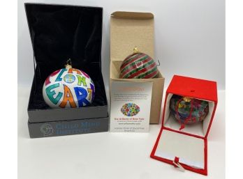 New In Box Christmas Ornaments: Meryl Streep, Fused Glass & More
