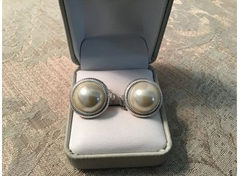 Gold Tone Faux Pearl Earrings - Lot #7