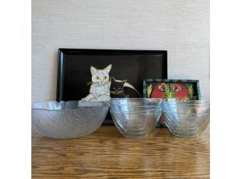 Vintage Cat Tray - Wood Parrot Tray And Glass Bowls