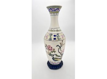 Asian 19-inch Vase Taiwan ROC