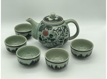 Asian Tiger Teapot Crackle Green Ceramic With 5 Cups
