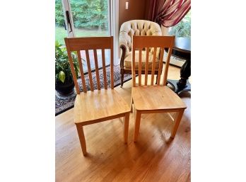 Solid Wood Chairs Set Of 2 (3 Of 3 Lots) Lot #3