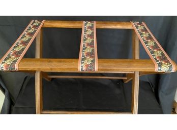 Wood Luggage Folding Rack With Cloth Straps
