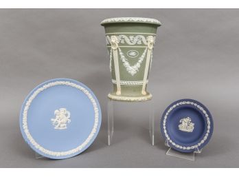 Pair Of Wedgwood Plates And A Vase