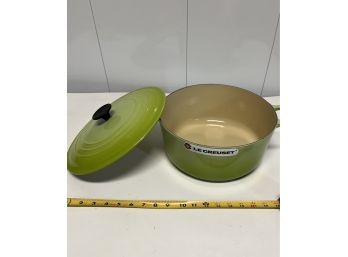 Lime Green Le Creuset, Classic Round Dutch Oven, Brand New, Unused