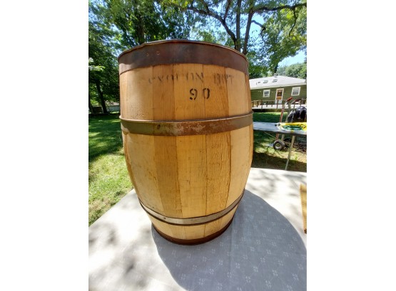 Large Wooden Barrel Great Condition