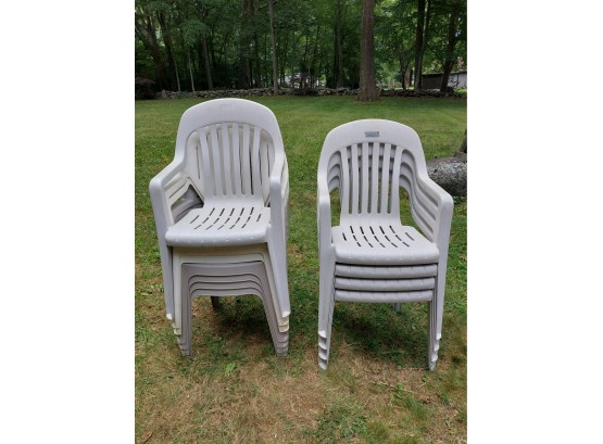 11 Plastic Outdoor Chairs
