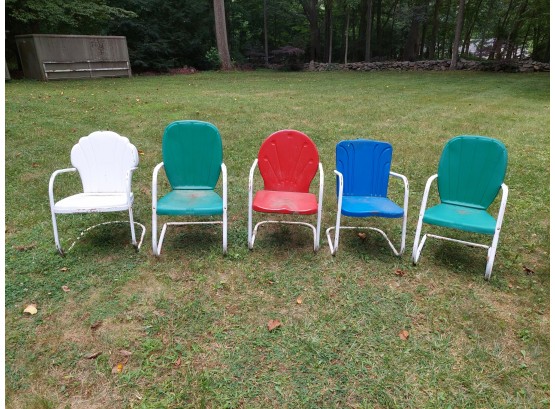5 Outdoor Vintage Metal Chairs Classics