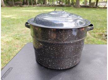Large Black Splatter Ware Pot With Lid