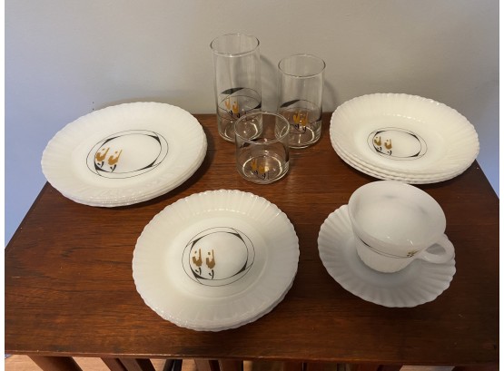 NOS Entire Diner Set!! Vintage Termacrista Mexico Modern Cactus Milk Glass Plate And Glass Full Set!
