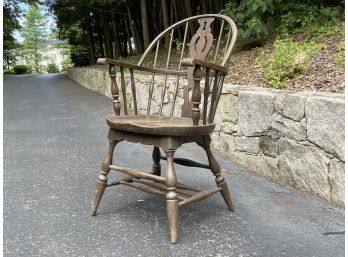 An Antique Oak Windsor Chair