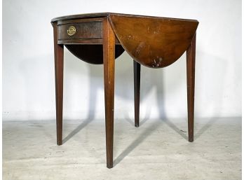 A Vintage Pembroke Table 'Williamsburg Adaptation' By Kittinger