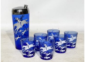 Fabulous Vintage Fox Hunt Themed Cocktail Shaker And Glasses