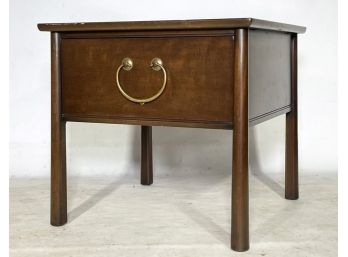 A Vintage Modern Wood End Table With An Oriental Flair By Henredon Furniture