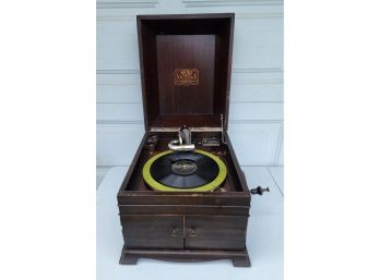 Antique Victor Victrola Talking Machine Phonograph Circa 1913