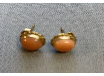 Pr Vintage 14kGold Coral Earrings  Tested . Excellent Condition
