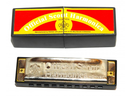 Vintage Boy Scouts Harmonica In Case