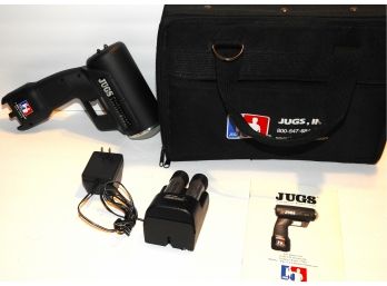 Retails 1300.00 Professional Jugs Baseball Pitching Radar Gun With Case WORKING