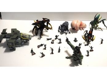 Vintage Starship Troopers Vehicle Monsters And Action Figures