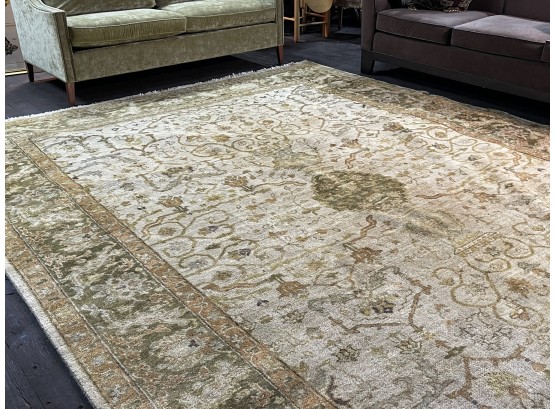 A Large Gorgeous Hand-knotted Wool Rug, 10x14 Feet